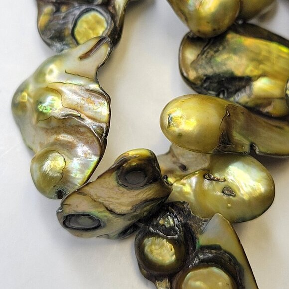 Yellow Green Mother of Pearl Keshi Large Chip Bead Necklace - Picture 3 of 13
